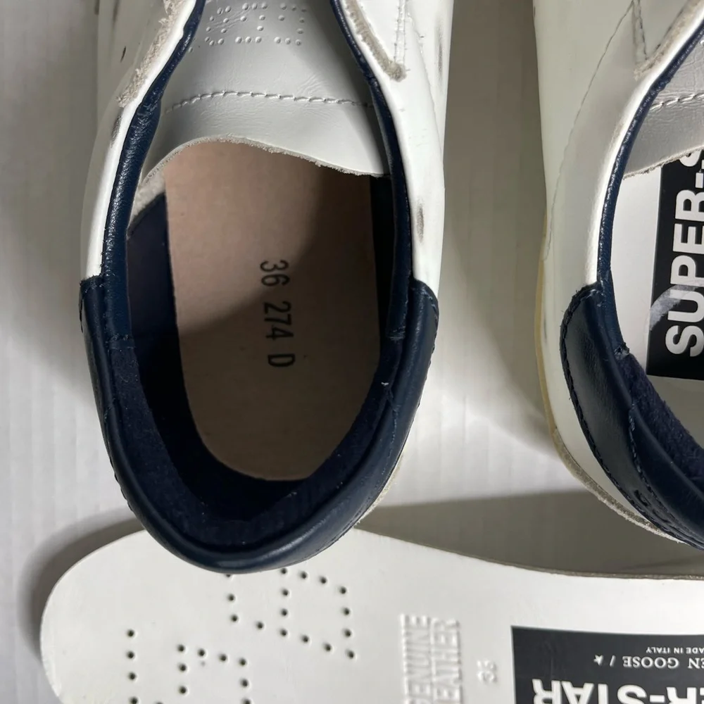 NEW GOLDEN GOOSE Superstar White WIth Navy pull tabs Gray Suede stars Size 6 - Picture 7 of 9